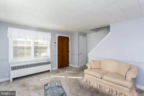 Living - 3500 Greenvale Rd, Baltimore, MD 21229 photo 2 of 2