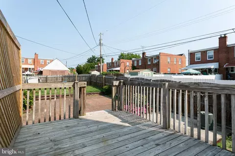 Exterior - 3500 Greenvale Rd, Baltimore, MD 21229 photo 1 of 3