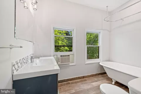 311 E 31st St, Baltimore, MD 21218 photo 28