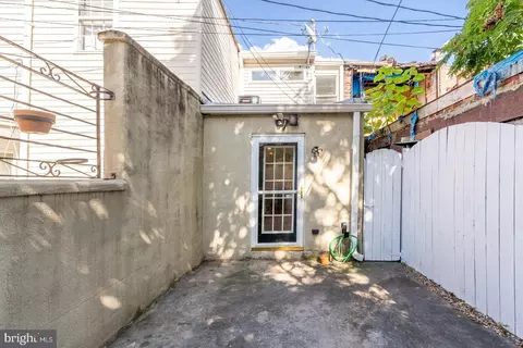 Exterior - 522 S Milton Ave, Baltimore, MD 21224 photo 4 of 4
