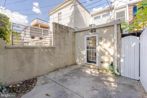 Exterior - 522 S Milton Ave, Baltimore, MD 21224 photo 2 of 4