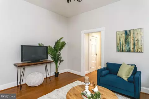 Living - 204 E Chase St, Baltimore, MD 21202 photo 2 of 2