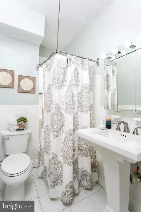 Bath - 204 E Chase St, Baltimore, MD 21202 photo 1 of 2