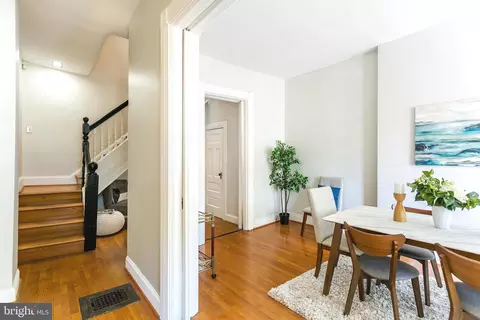 Entry Way - 204 E Chase St, Baltimore, MD 21202 photo 1 of 3