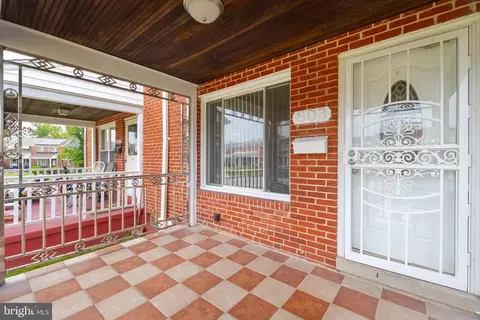 503 Queensgate Rd, Baltimore, MD 21229 photo 5