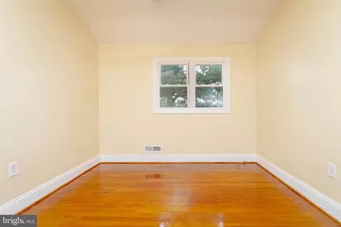 503 Queensgate Rd, Baltimore, MD 21229 photo 19