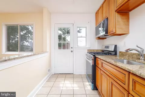 503 Queensgate Rd, Baltimore, MD 21229 photo 16