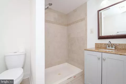 503 Queensgate Rd, Baltimore, MD 21229 photo 33