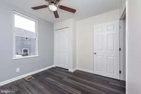 Entry Way - 2613 Foerster Ave, Baltimore, MD 21230 photo 5 of 6
