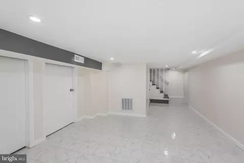 Entry Way - 2613 Foerster Ave, Baltimore, MD 21230 photo 6 of 6