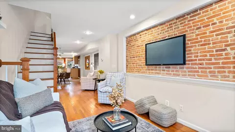 Entry Way - 403 Grindall St, Baltimore, MD 21230 photo 2 of 7