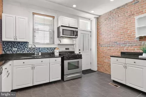 Kitchen - 1116 E Fort Ave, Baltimore, MD 21230 photo 1 of 2