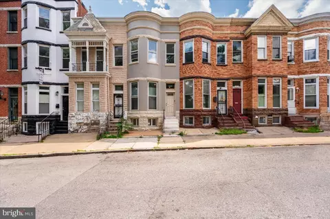 2806 Auchentoroly Ter, Baltimore, MD 21217