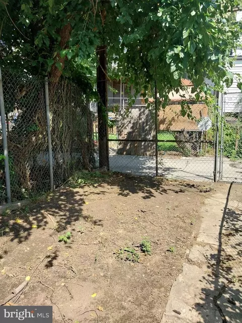 Exterior - 2245 Sidney Ave, Baltimore, MD 21230 photo 2 of 4