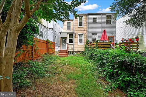 Exterior - 4010 Hickory Ave, Baltimore, MD 21211 photo 3 of 3