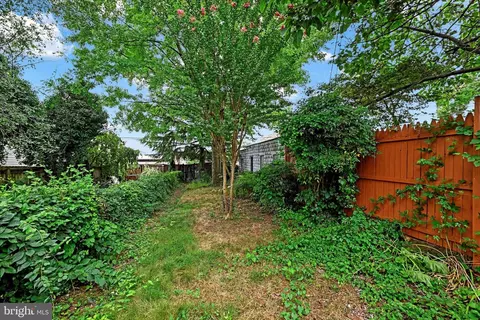 Exterior - 4010 Hickory Ave, Baltimore, MD 21211 photo 2 of 3
