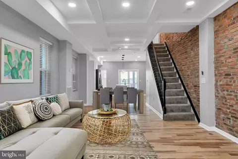 815 N Bentalou St, Baltimore, MD 21216
