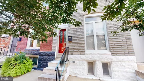 4 N Clinton St, Baltimore, MD 21224