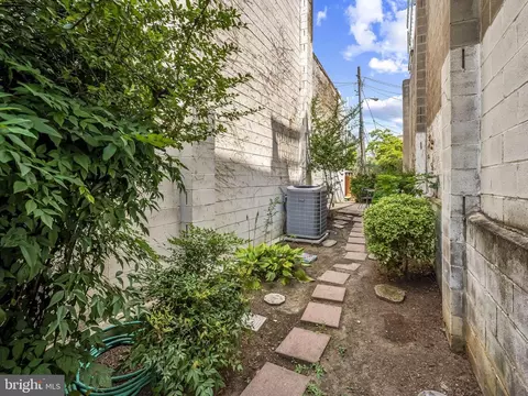 1932 E Lombard St, Baltimore, MD 21231 photo 16