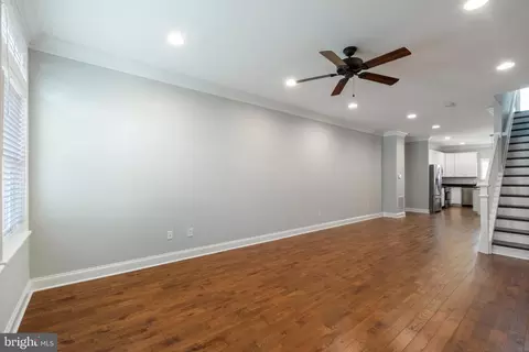 3033 E Baltimore St, Baltimore, MD 21224 photo 2