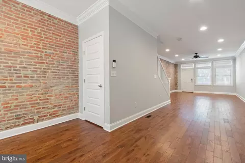 3033 E Baltimore St, Baltimore, MD 21224 photo 9
