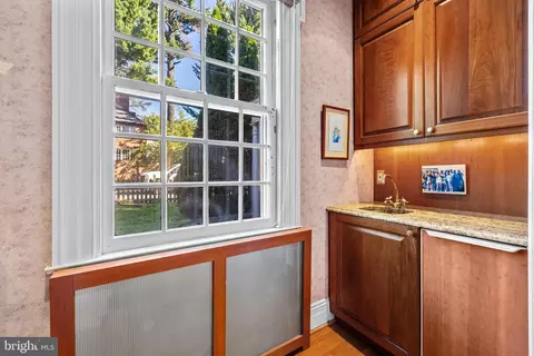 5406 Saint Albans Way, Baltimore, MD 21212 photo 15