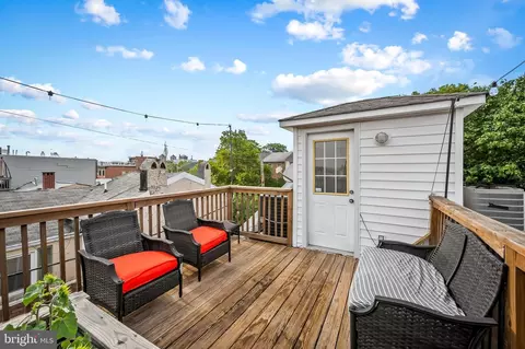 Exterior - 2317 Fleet St, Baltimore, MD 21224 photo 7 of 8