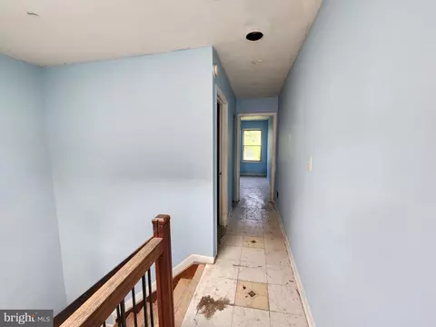 Entry Way - 1830 Hope St, Baltimore, MD 21202 photo 4 of 4