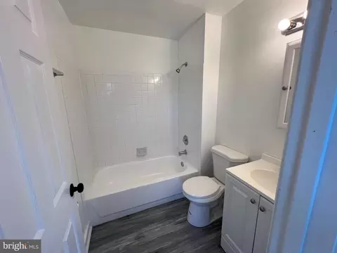 549 Bloom St, Baltimore, MD 21217 photo 24