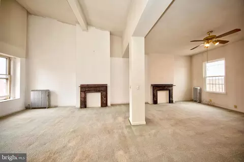 Living - 2522 Madison Ave, Baltimore, MD 21217 photo 12 of 12