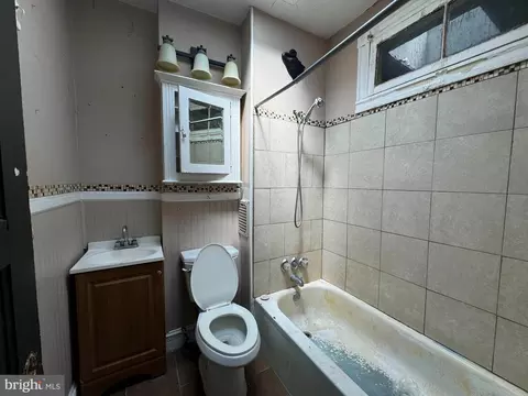 2913 E Monument St, Baltimore, MD 21205 photo 8