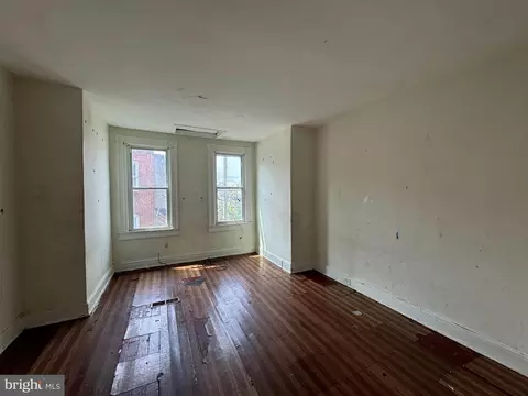 2913 E Monument St, Baltimore, MD 21205 photo 5