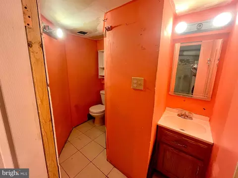 2913 E Monument St, Baltimore, MD 21205 photo 10