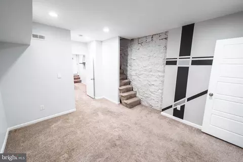 Entry Way - 635 E 36th St, Baltimore, MD 21218 photo 16 of 16