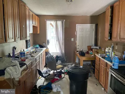 2011 Ashton St, Baltimore, MD 21223 photo 4