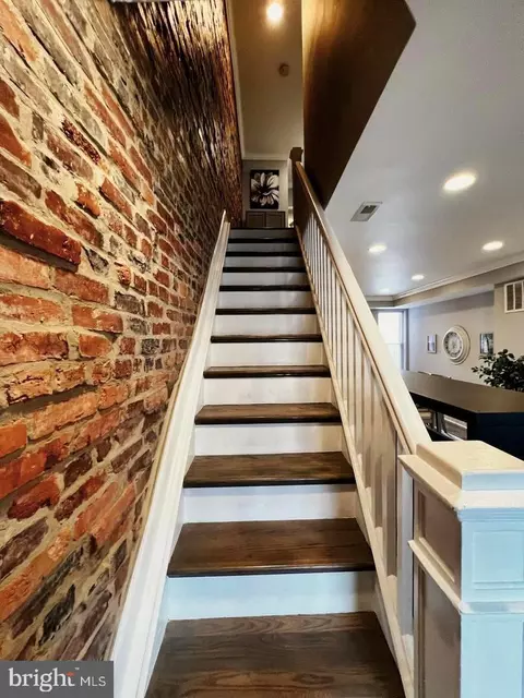 Entry Way - 708 Oldham St, Baltimore, MD 21224 photo 6 of 9
