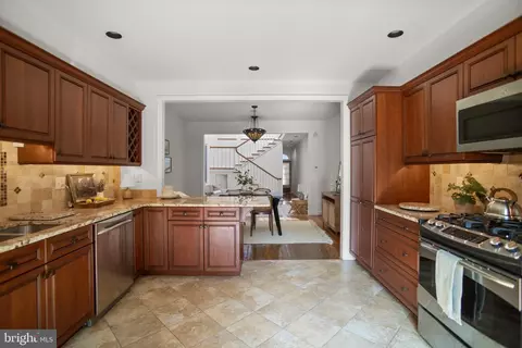 1450 Henry St, Baltimore, MD 21230 photo 16