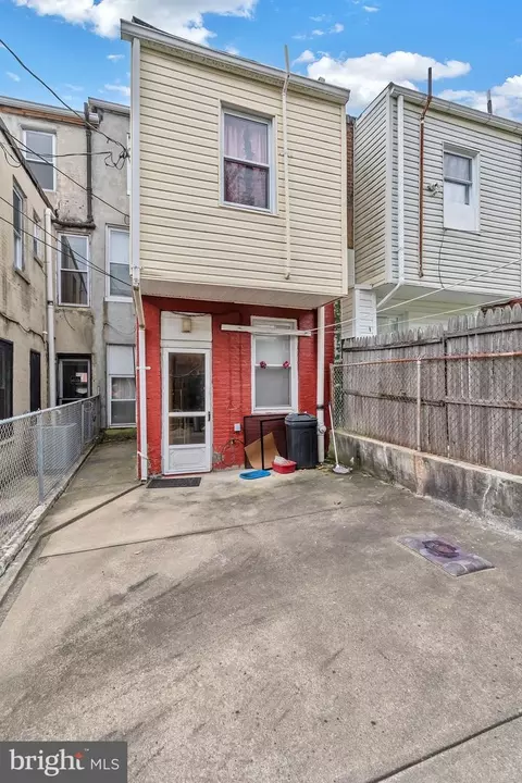 Exterior - 1606 E Biddle St, Baltimore, MD 21213 photo 1 of 1