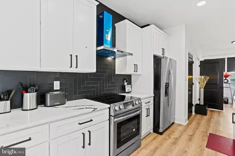 Kitchen - 5325 Wesley, Baltimore, MD 21207 photo 2 of 3
