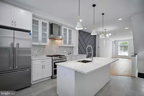 831 N Luzerne Ave, Baltimore, MD 21205