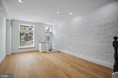 Living - 831 N Luzerne Ave, Baltimore, MD 21205 photo 3 of 8