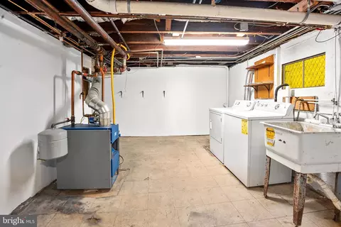 2721 E Strathmore Ave, Baltimore, MD 21214 photo 27