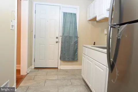 Entry Way - 2458 Nevada St, Baltimore, MD 21230 photo 2 of 2