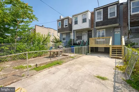 Exterior - 2222 E Oliver St, Baltimore, MD 21213 photo 3 of 5
