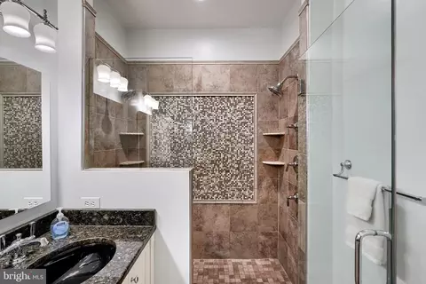 2737 Eastern Ave, Baltimore, MD 21224 photo 39
