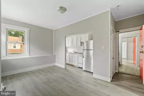 Living - 3606 Plateau Ave, Gwynn Oak, MD 21207 photo 5 of 6