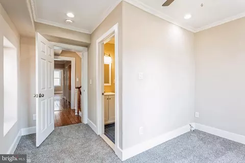 Entry Way - 2123 Eastern Ave, Baltimore, MD 21231 photo 2 of 3