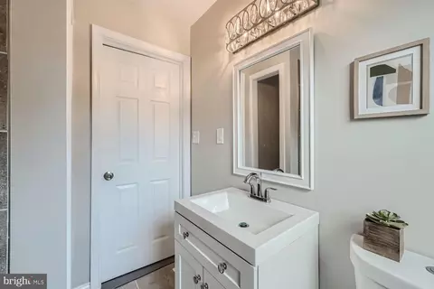 5334 Beaufort Ave, Baltimore, MD 21215 photo 14