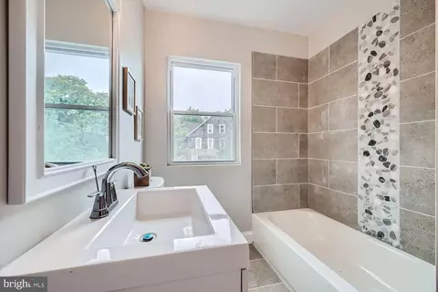 5334 Beaufort Ave, Baltimore, MD 21215 photo 15