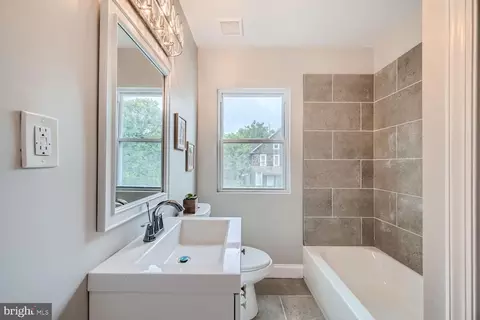 5334 Beaufort Ave, Baltimore, MD 21215 photo 13